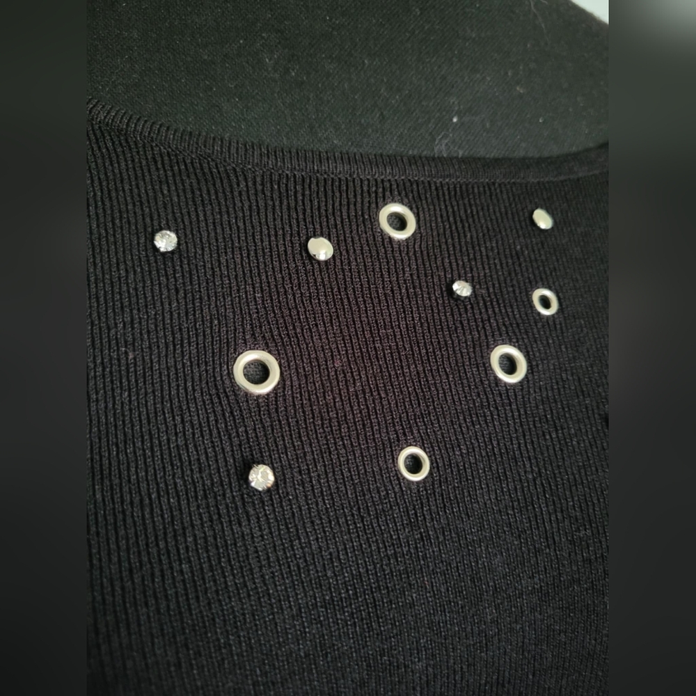 Rhinestone & Silver Eyelet Women's Large Etoile Black Lightweight Sweater - Picture 7 of 10